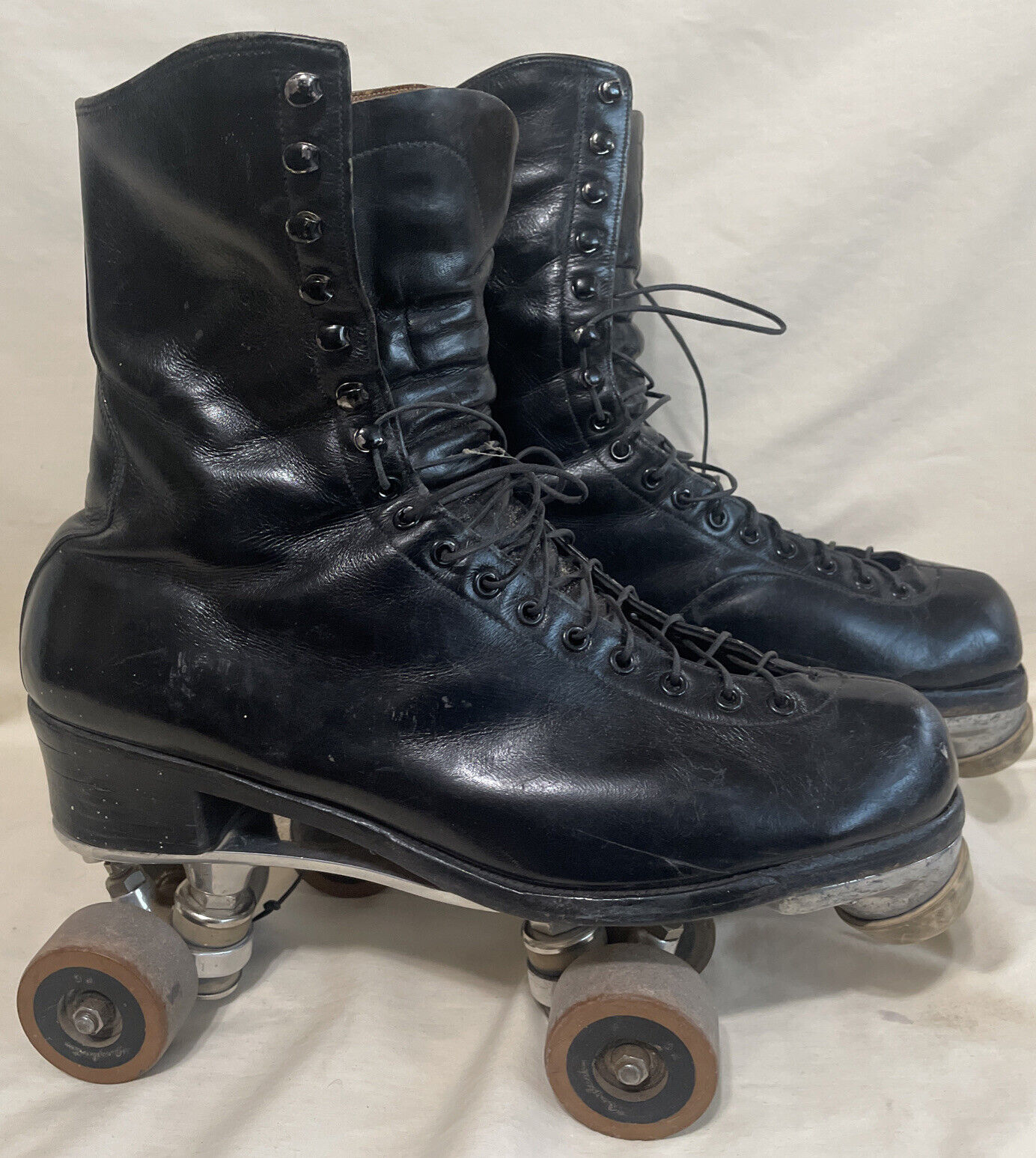 Riedell Red Wing Roller Skates - Size 10.5 Black - Vintage High Usa 4912