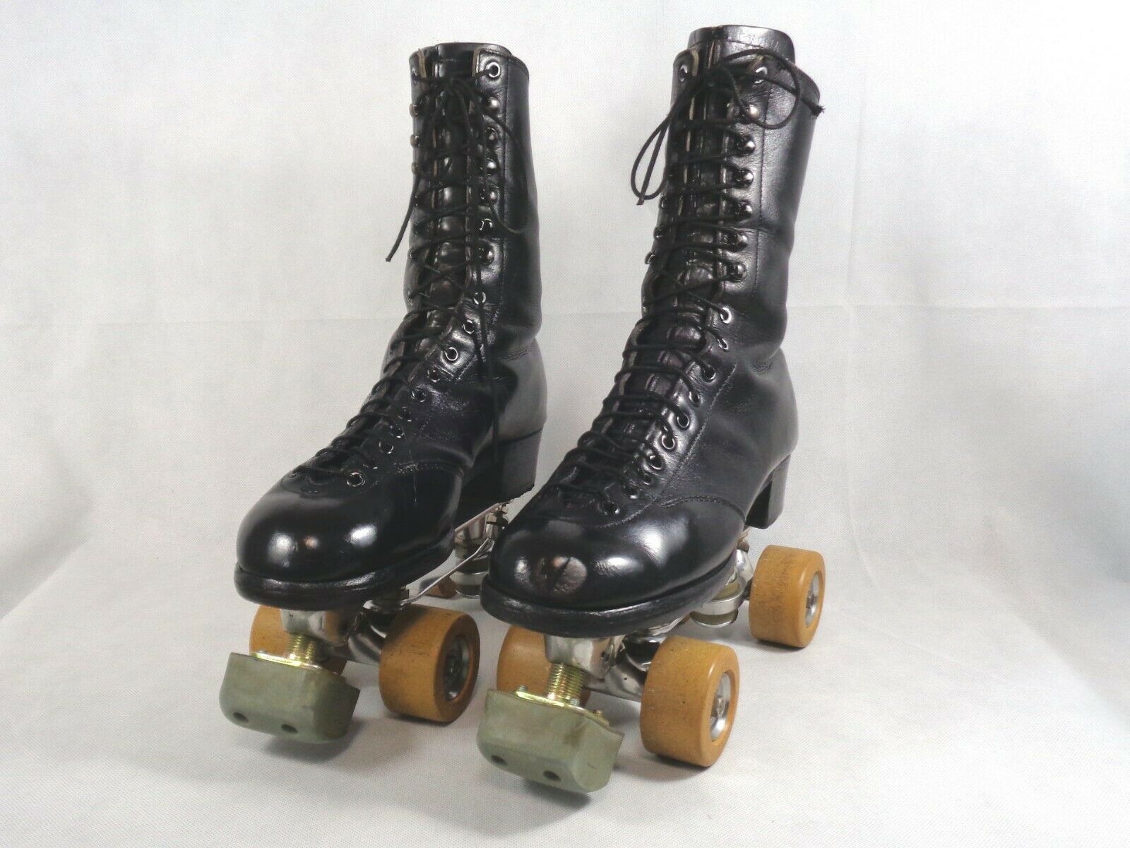 Lytle Member Of M.a.r.s.i. Black Roller Skates  Cleveland Fo-mac Wheels Size 8.5
